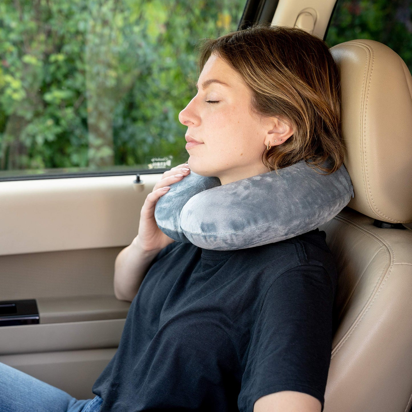 Crafty World Neck Pillow for Traveling, Comfort Pal Memory Foam Travel Pillow with Carry Bag and Washable Cover - Eliminate Neck Pain in Cars, Planes, or When Sleeping at Home