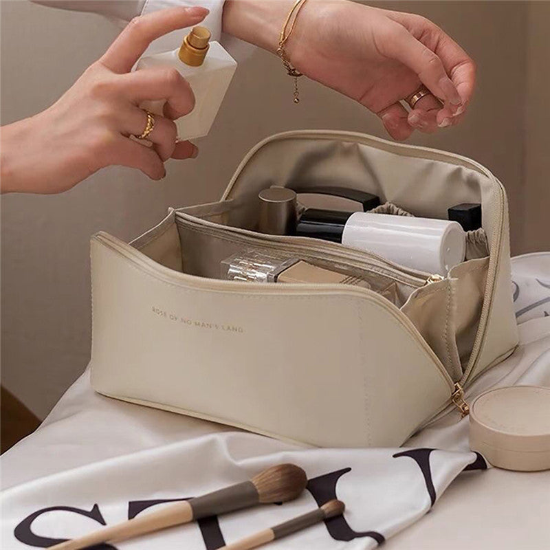 Luxury best sale makeup case