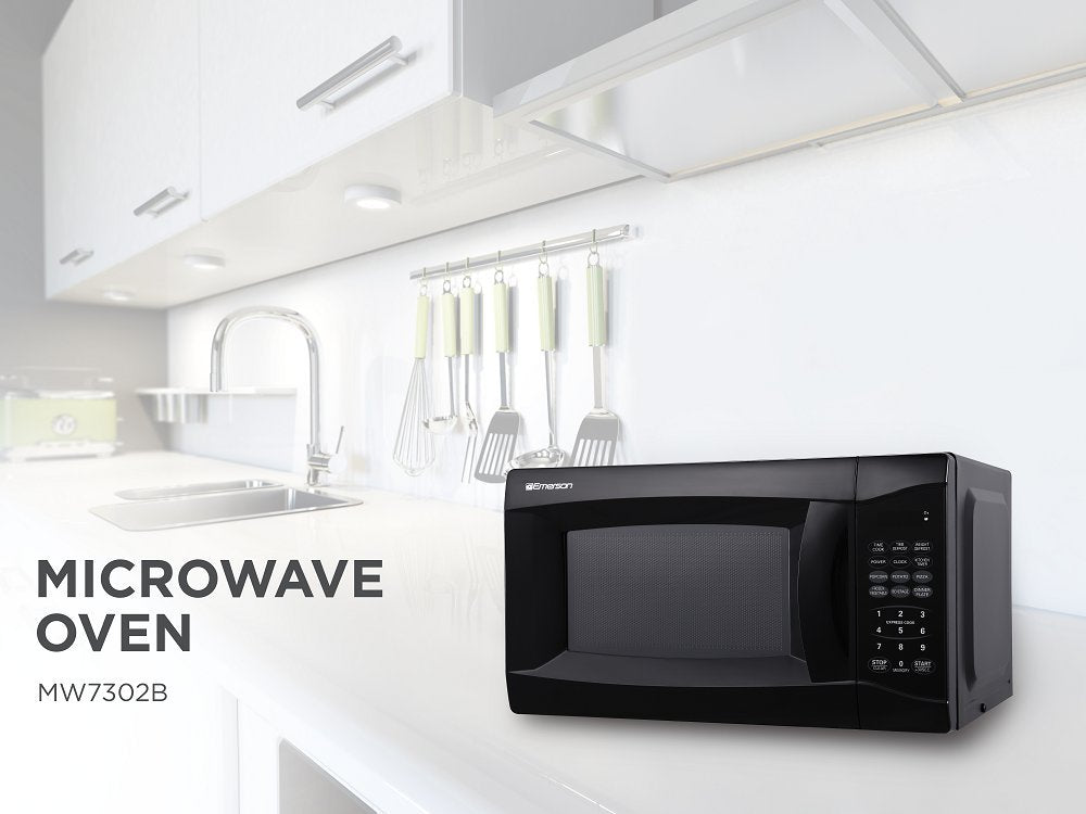 Emerson 0.7 cu. ft. 700-Watt Compact Countertop Microwave Oven in